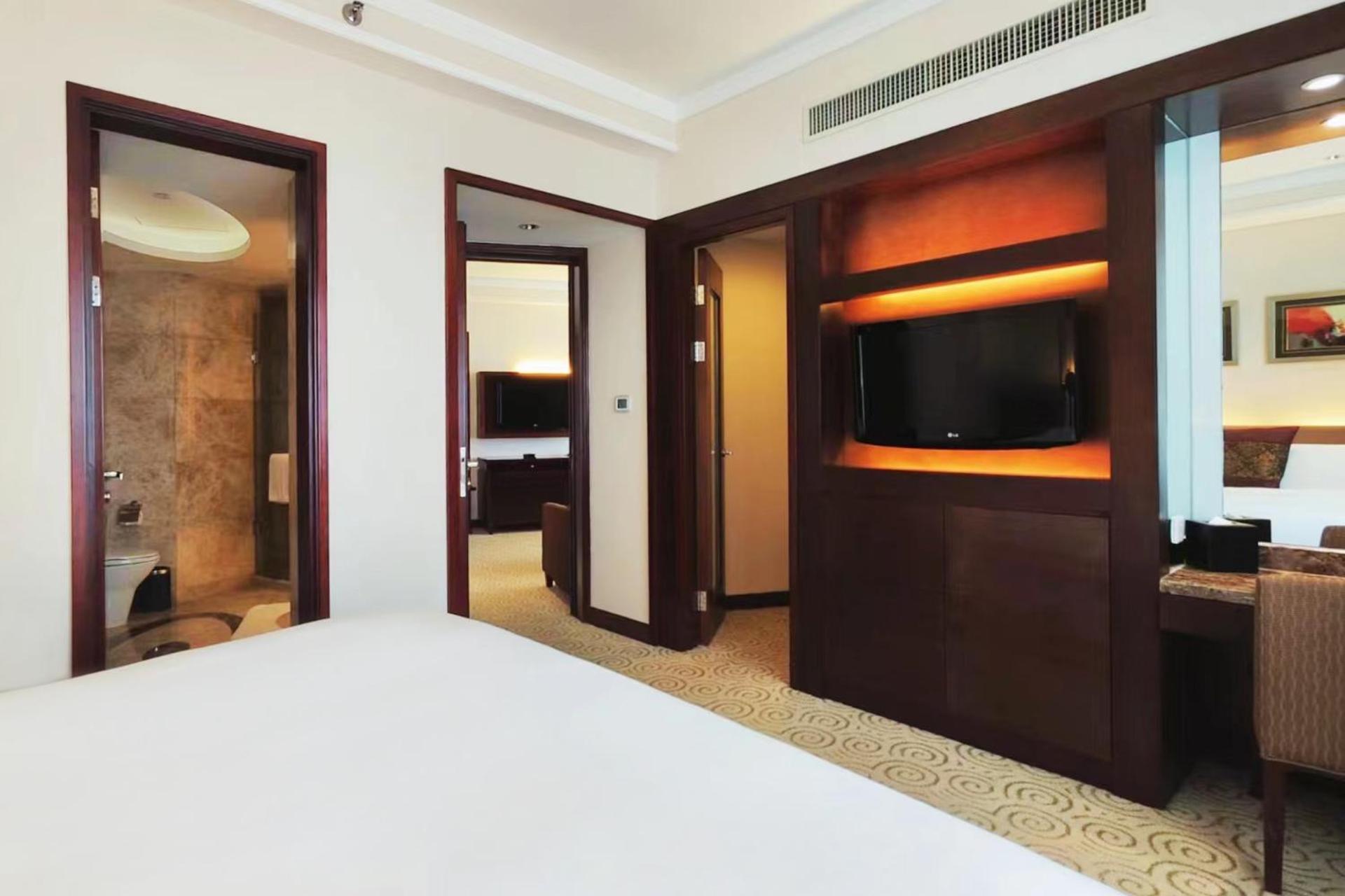 Millennium Hotel Chengdu - Close To Wuhou Shrine And Chengdu South Railway Station,Fluent English Service Quarto foto